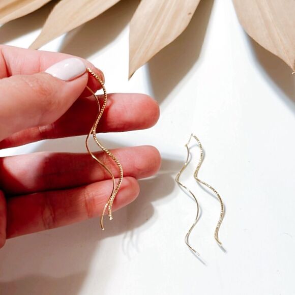 Gold threader earrings S340 - Picture 3 of 3